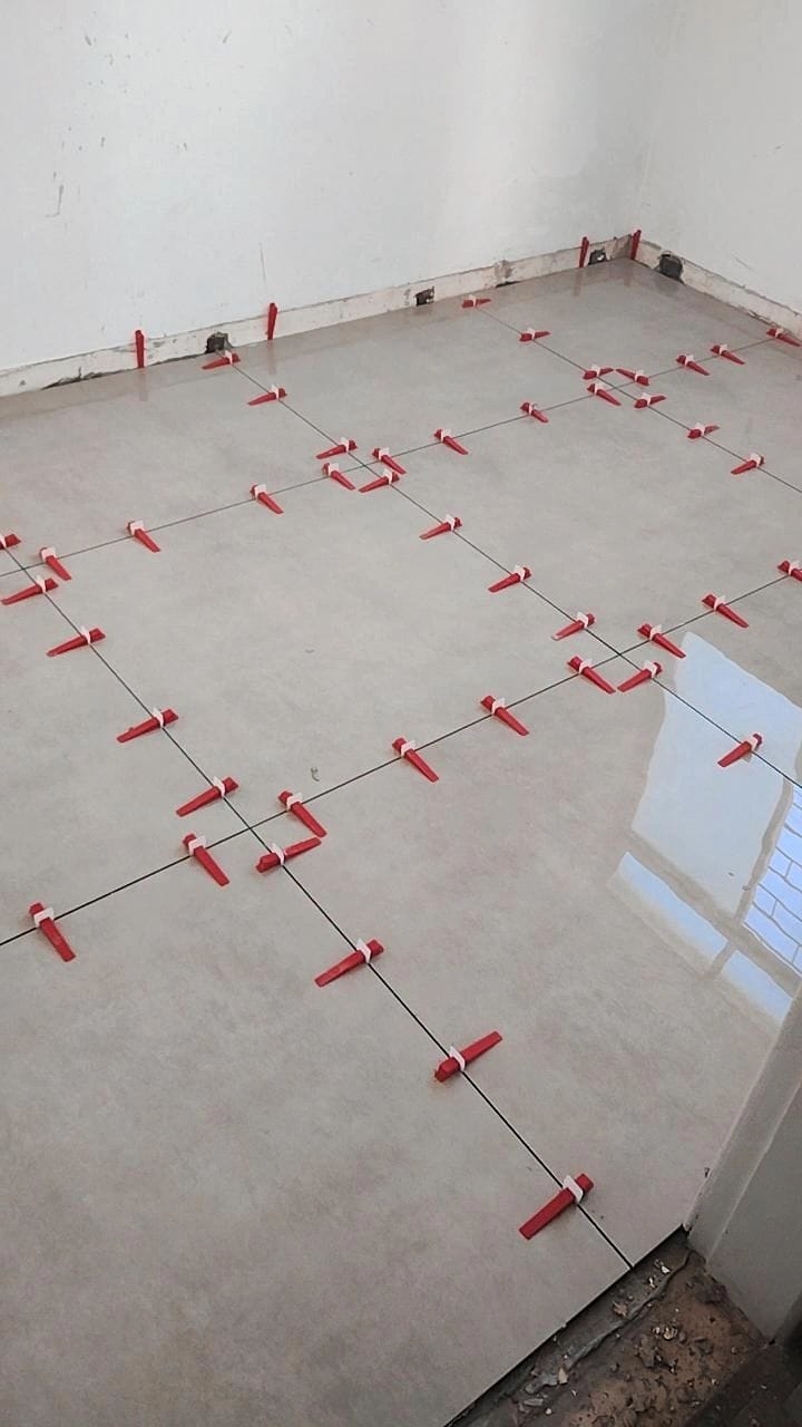 Soluções minimalistas e funcionais em obras refinadas